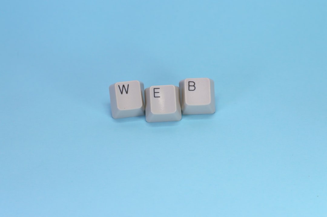 【Kiro】November 25, 2025バージョン リリース！Web検索機能強化【2025年最新】 - keys on blue background web
