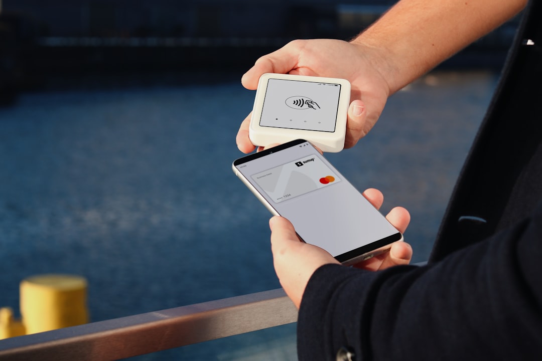 ChatGPTを物理ボタンで起動！NFCタグ活用でスマートなAI体験を実現する方法 - A contactless payment made with a card using SumUp’s Tap to Pay solution. A seamless and secure way for businesses to accept payments on the go.