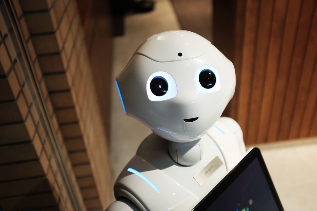 【Cursor】2026-08-19アップデート！自律型AIエージェントの進化を解説 - White robot human features